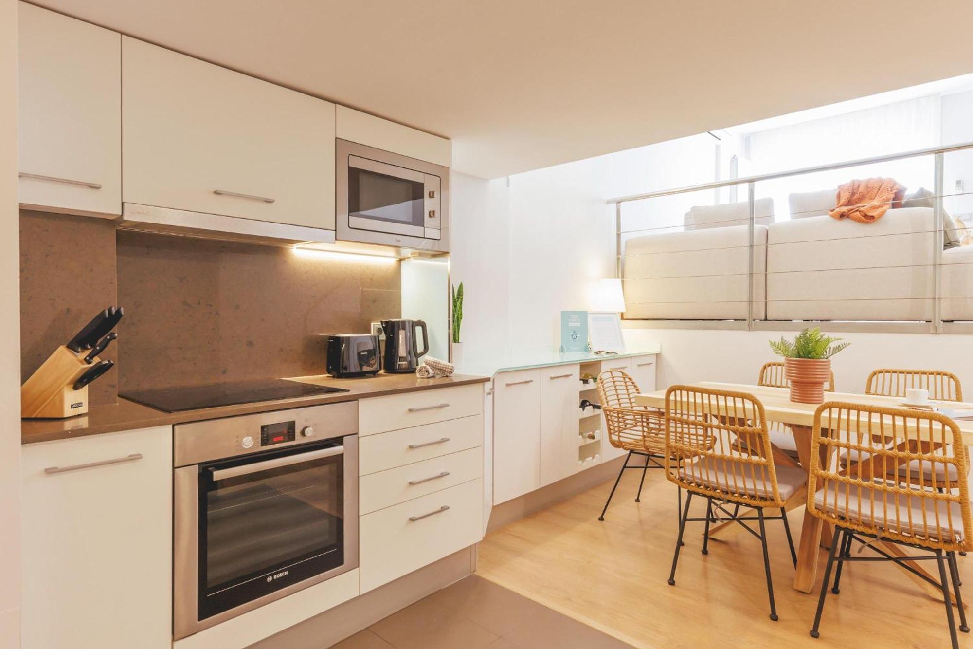 Bravissimo Hortes, 3-Bedroom Centre Apartment Жирона Экстерьер фото